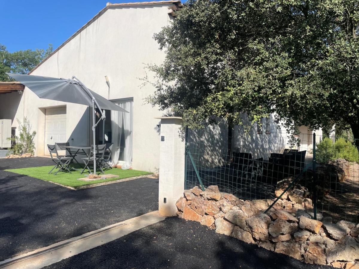 Logement Tout Confort Au Calme Entre Saint Tropez Et Les Gorges Du Verdon Le Thoronet Exterior photo